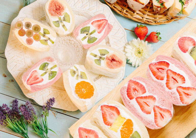 You too can make cutepretty fruit sandwich Salam Groovy Japan